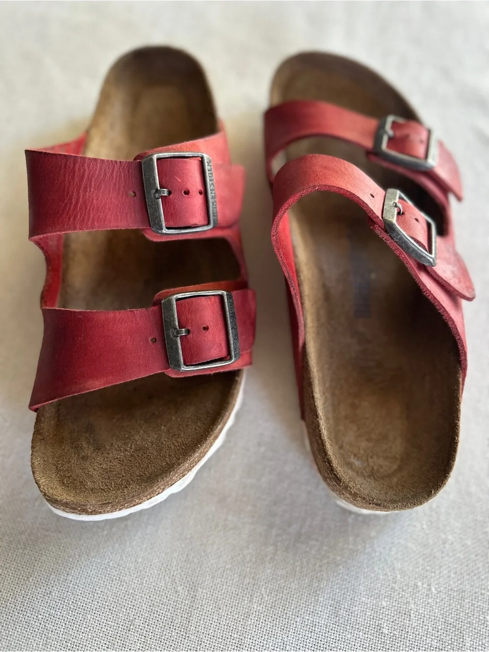 Birkenstock Arizona Red Oiled Leather Slide Sandals EU 39 / US 8.5-9